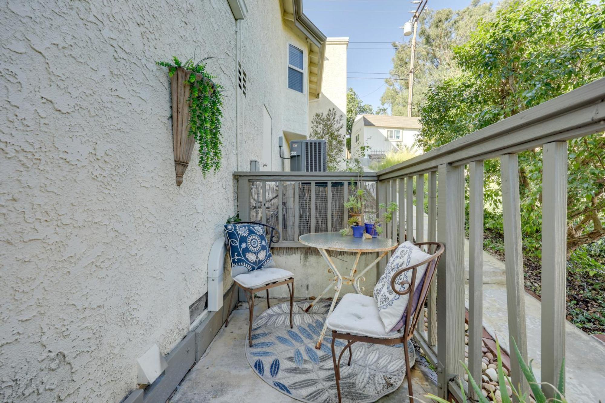 Chic Peaceful Retreat 16 Mi To Beaches And Wineries! Santa Paula Buitenkant foto